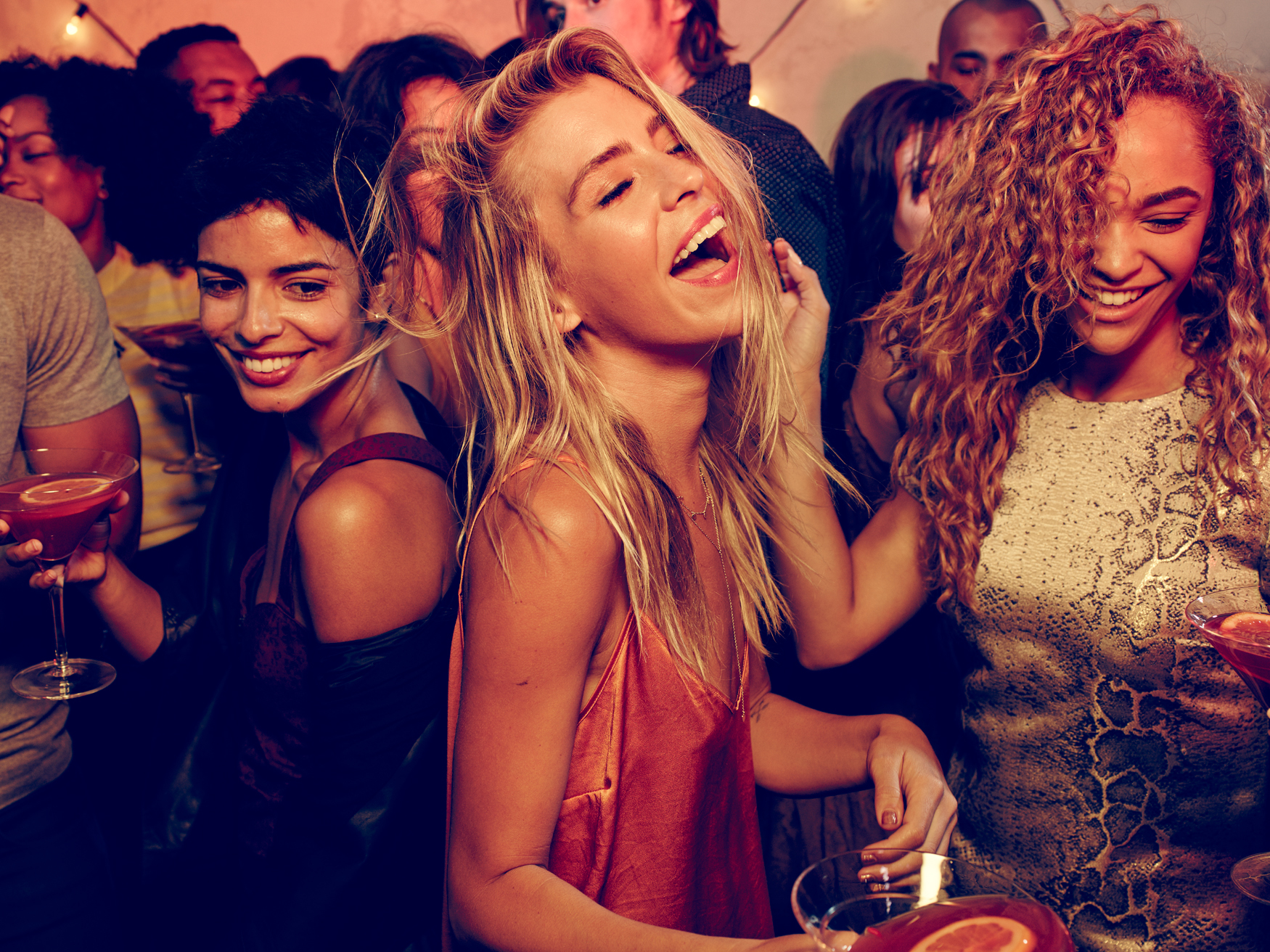 BAR CLUB 368