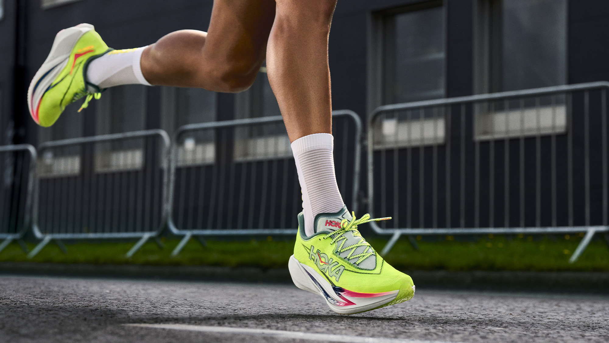 HOKA S26 Cielo X1 Runners horiz 03